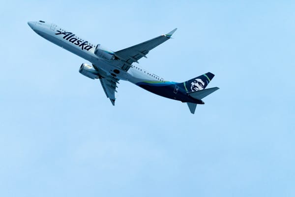 Alaska Airlines Lost My Bag—Their $50 “Ordinary Handling” Reply Exposes a Broken Baggage System Across Big U.S. Carriers